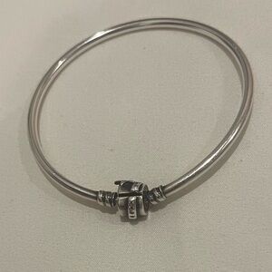 Pandora Elegant Silver Bangle Bracelet